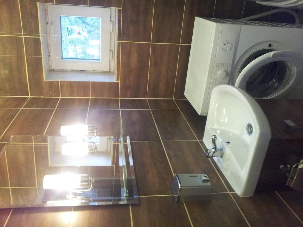 Cozy Apartment With Garden Danzica Esterno foto