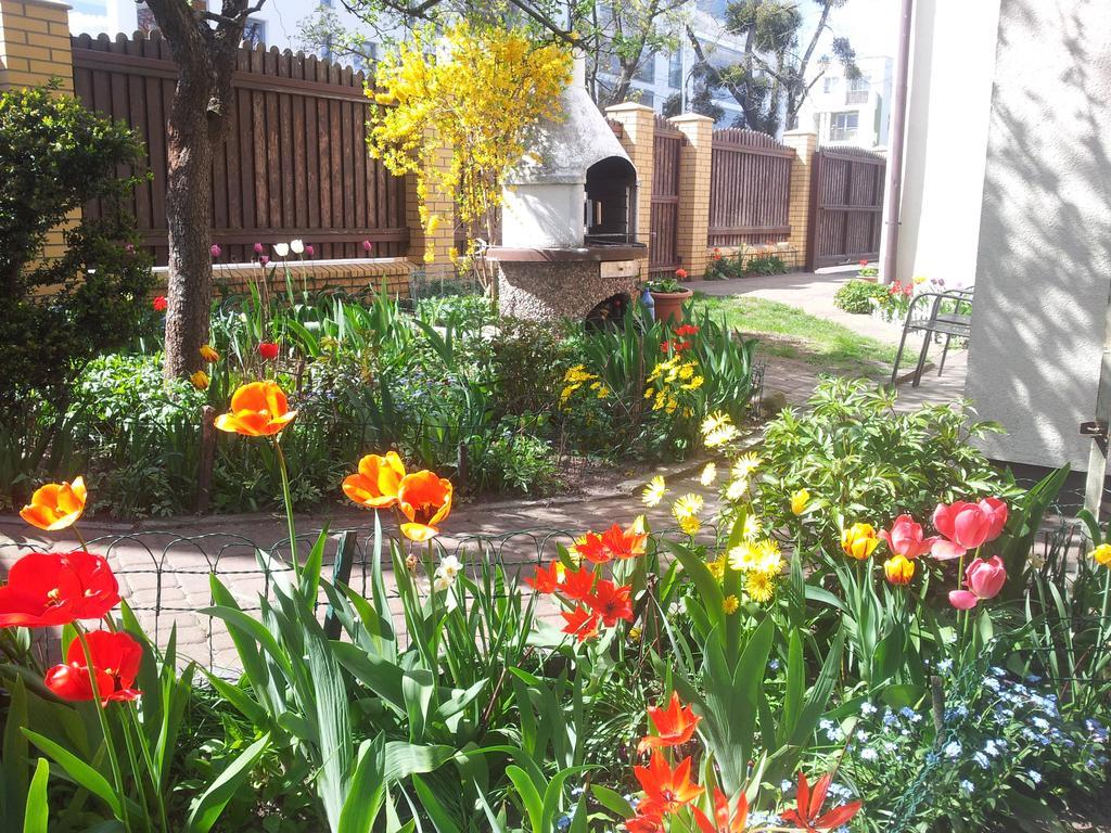 Cozy Apartment With Garden Danzica Esterno foto